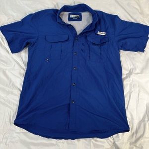Magellan Fish Gear - Medium(M) Short Sleeve Button Up